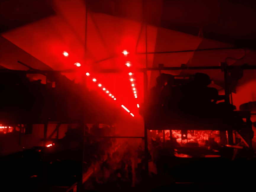 iluminacion-granjas-instalaciones-electricas-paco-garcia-valencia-madrid-cuenca-albacete-alicante-once-by-signify-2